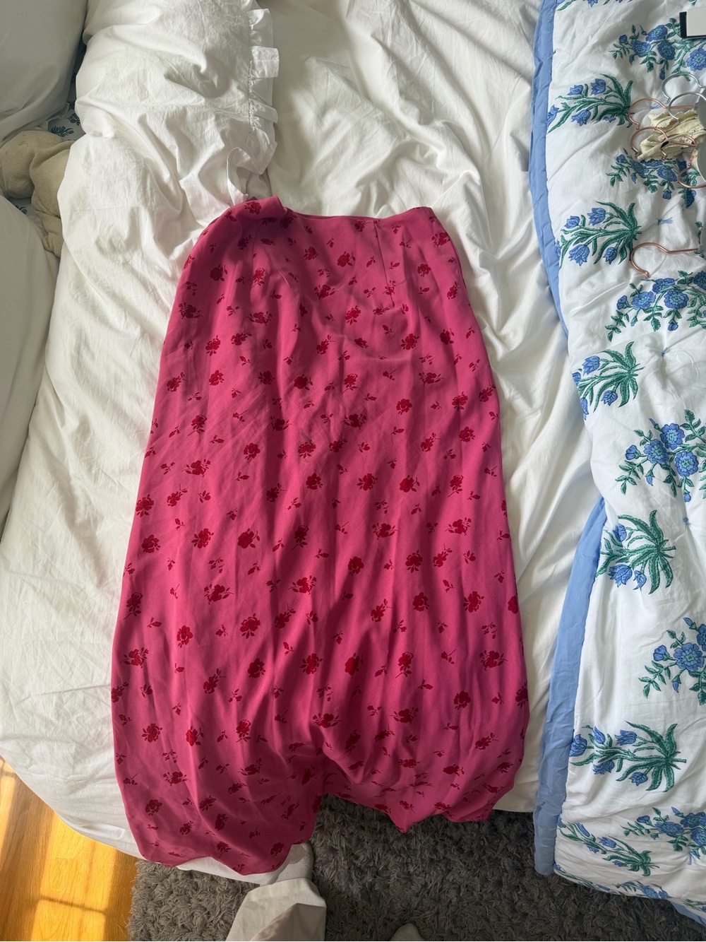 Princess Polly Fuchsia Maxi Skirt with Red Floral - Picture 3 of 3